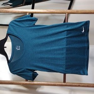 Nike Dri-fit Top Size Small